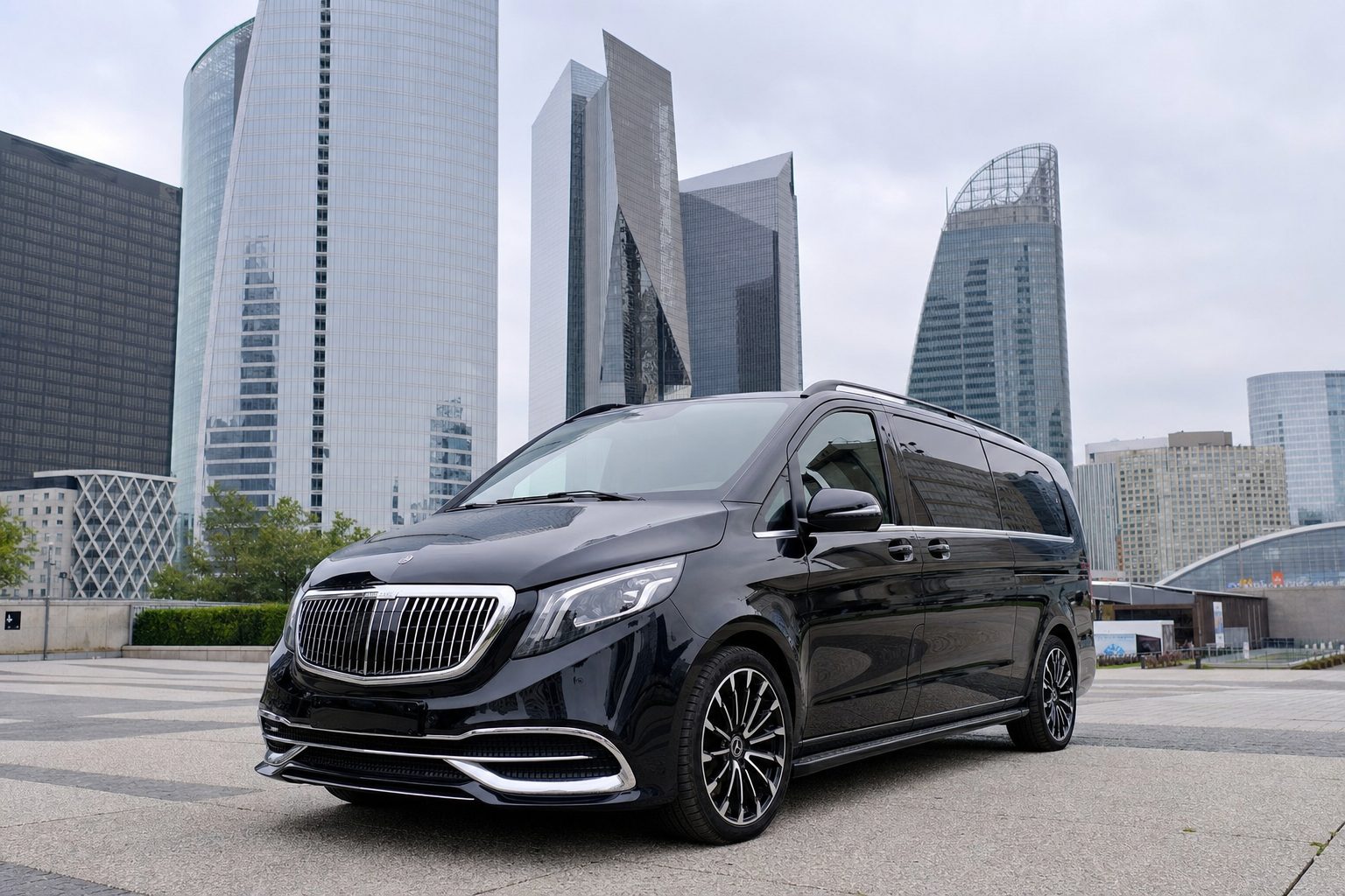 VTC La Défense — Chauffeur Privé Van VIP pour Professionnels 24h/24