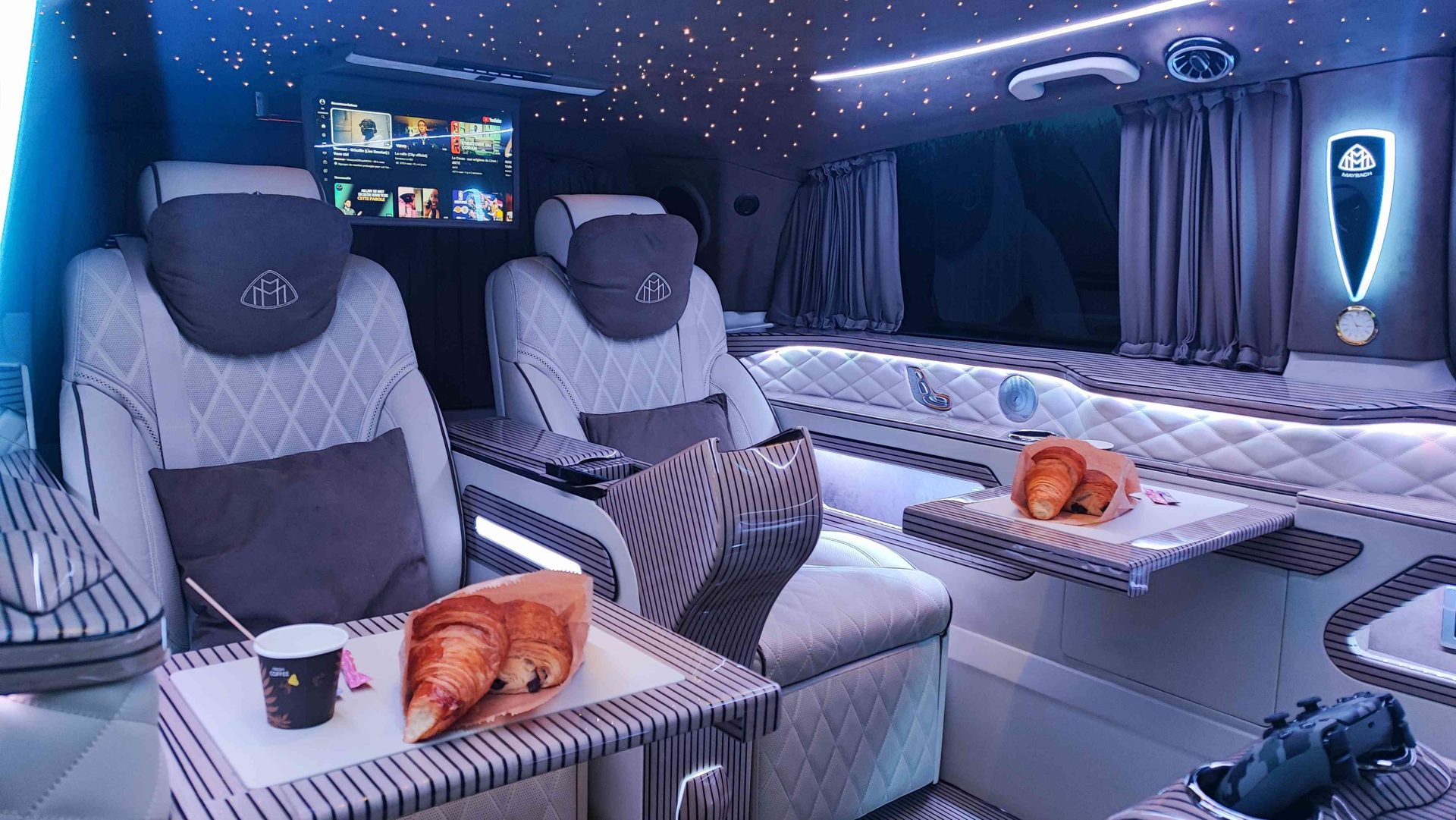 Van VIP 4 places VTC Pour Tous - Service matinal transport luxe intimité Paris